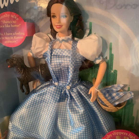 Mattel, NEW IN BOX, The Wizard of Oz, DOROTHY, Barbie, 1999, has Black dog Toto. - Picture 8 of 8